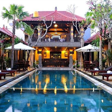 Zen Rooms Denpasar Mertasari Bagian luar foto